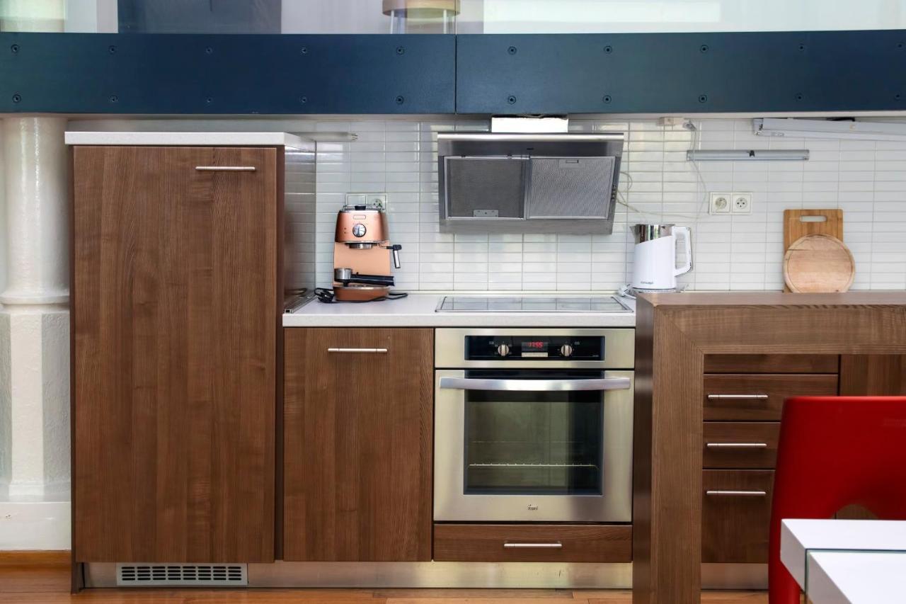 Apartament Modern With Terrace And Air Conditioning *